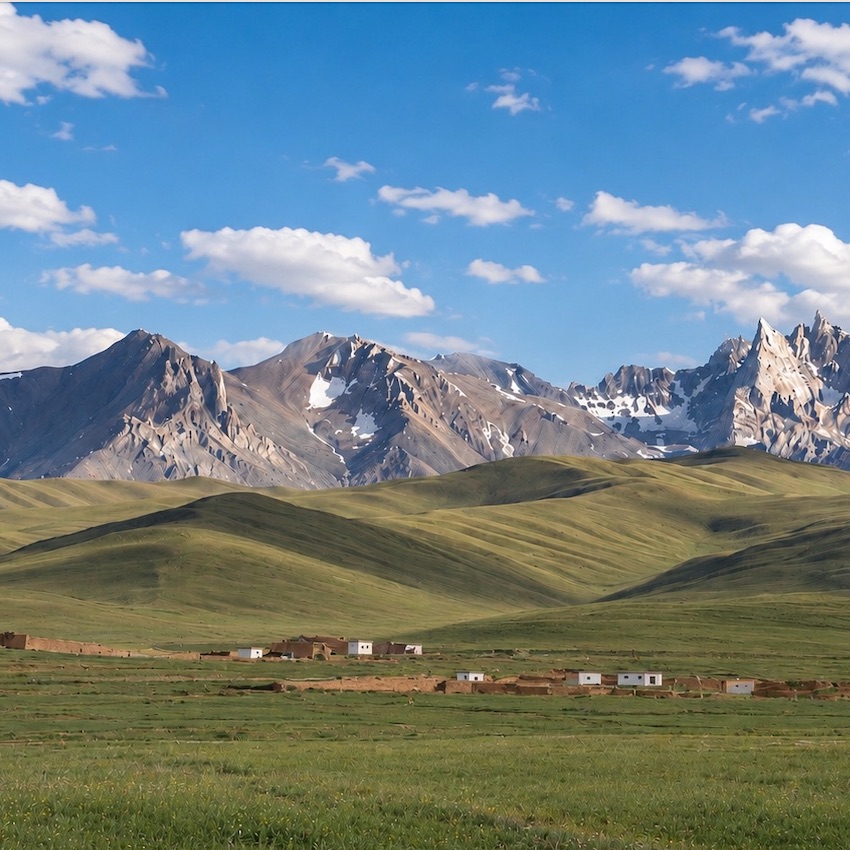 Koh-e-Baba Mountain Range — view 3