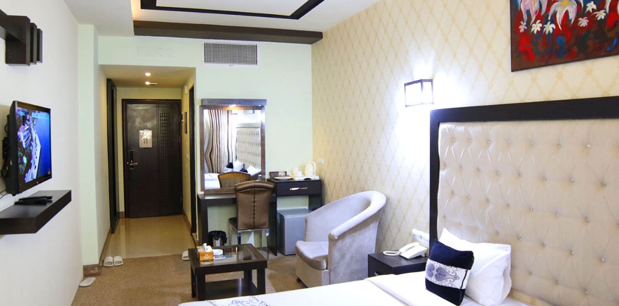 Sadaf Hotel room